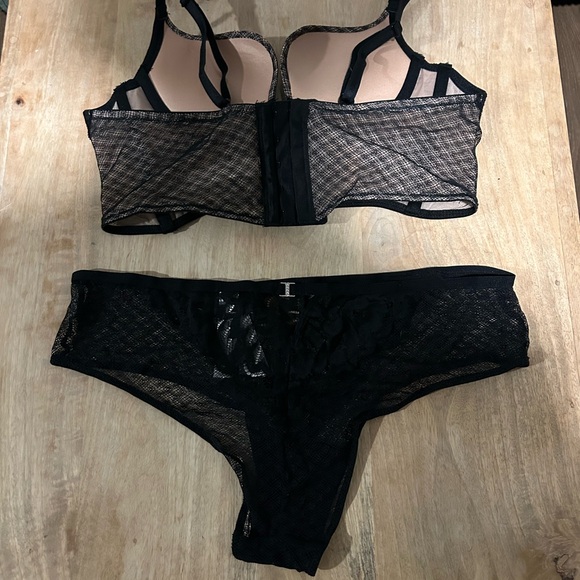 NWT Adore Me | Black Lace Bra and Panty Set - Picture 4 of 5
